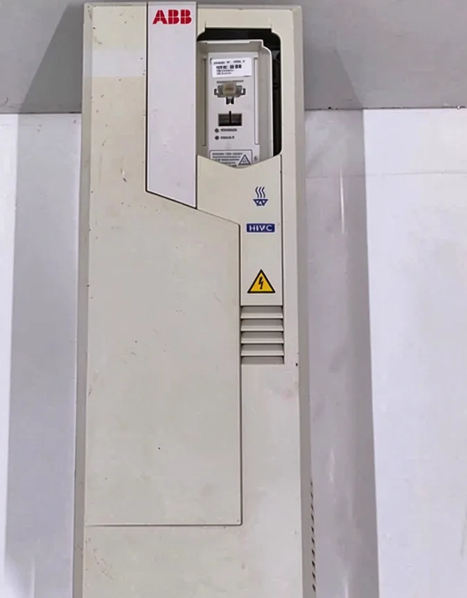 ABB HVAC Drive ACH580-01-096A-4+P940 75HP 480V 96A AVM 154 2