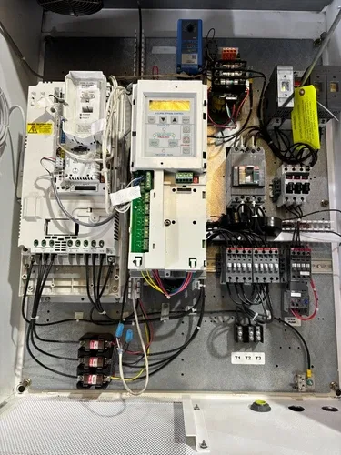 ABB / ACH580-BFR-027A-4+B058+P902 / 20 HP / 480V / Variable Frequency Drive 4