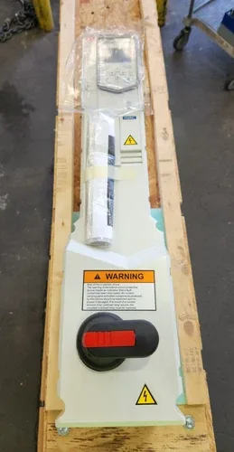ABB 10 HP HVAC DRIVE with CIRCUIT BREAKER DISCONNECT ACH580-PCR-014A-4+B056