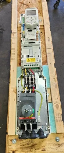 ABB 10 HP HVAC DRIVE with CIRCUIT BREAKER DISCONNECT ACH580-PCR-014A-4+B056 3