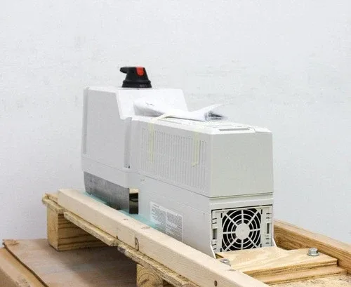 ABB ACH580-PCR-023A-4 AC Drive HVAC 15HP 480V 23A Wall-Mounted (3378676)