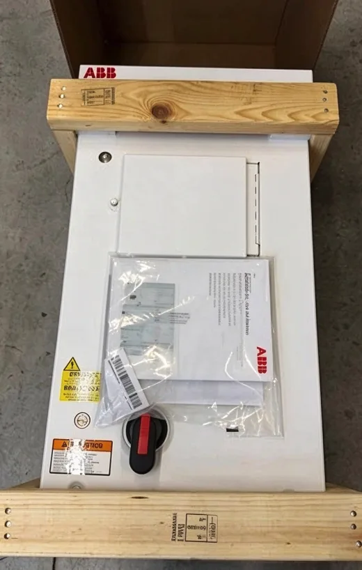 ABB ACH580-PDR-07A6-4+B058 HVAC Drive 3 5HP 440-480V 7.6A NEMA Type 3R