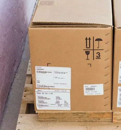 ABB ACH580-VCR-012A-4+J429 E-Clipse Bypass AC Drive 7.5HP 480V ACH580-VCR-012A-4 2