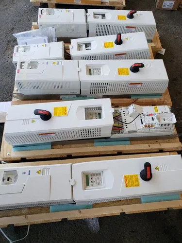 ABB ACH580 AC Drive ACH580-01-027A-4+P922 / ACH850-VCR-270A-4+J429