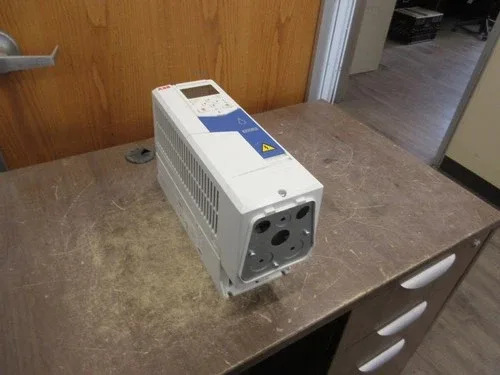 ABB Aqua AC Drive ACQ580-01-07A6-4+N7573 5HP 3Ph with Keypad