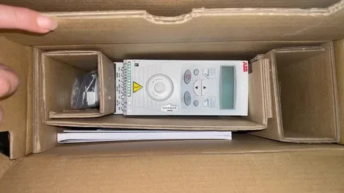 ABB ACS150-03E-03A3-4 Frequency Converter