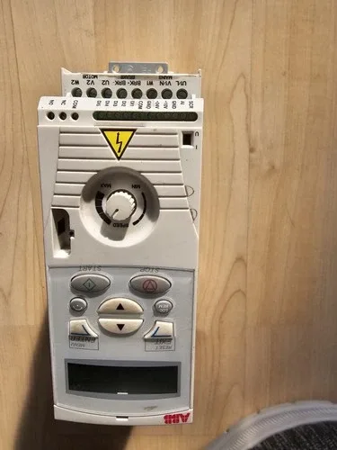 ABB ACS150-03U-05A6-5 VFD 3HP 400V @ 9.6A/480V @ 8.0A works flawlessly 2