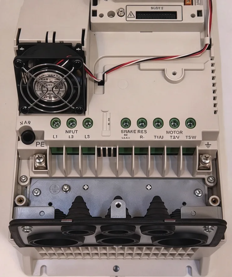 ABB AC Drive ACH580-01-044A-4+B056 30HP 44A 400/480VAC 3Ph AVM 173 3