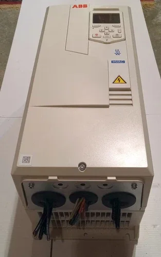 ABB ACH580-01-044A-4 frequency converter 2