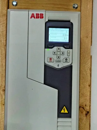 ABB ACH580-01-046A-2+P922 VARIABLE FREQUENCY DRIVE 30HP 22kW 44A 480VAC 3