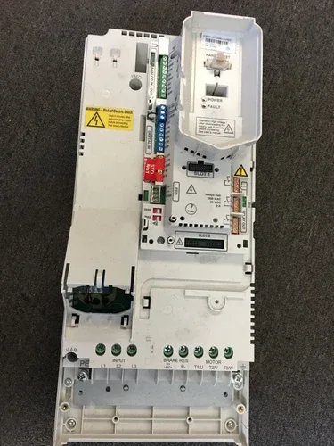 ABB ACH580 AC Drive ACH580-01-034A-4+P922 missing cover 2