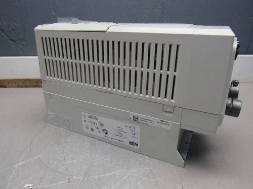 ABB ACH580-01-012A-4+K452 VARIABLE FREQUENCY DRIVE 480V 12A XLNT TAKEOUT 3