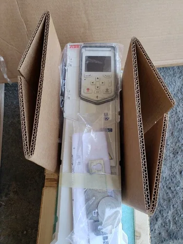 ABB ACH580-01-023A-4+P922 AC HVAC Drive 23A 480VAC 3