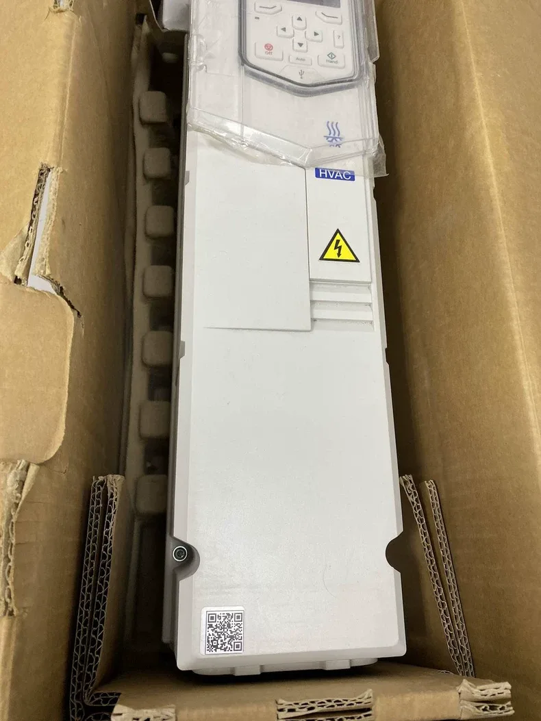 ABB ACH580-01-026A-4+B056 Inverter
