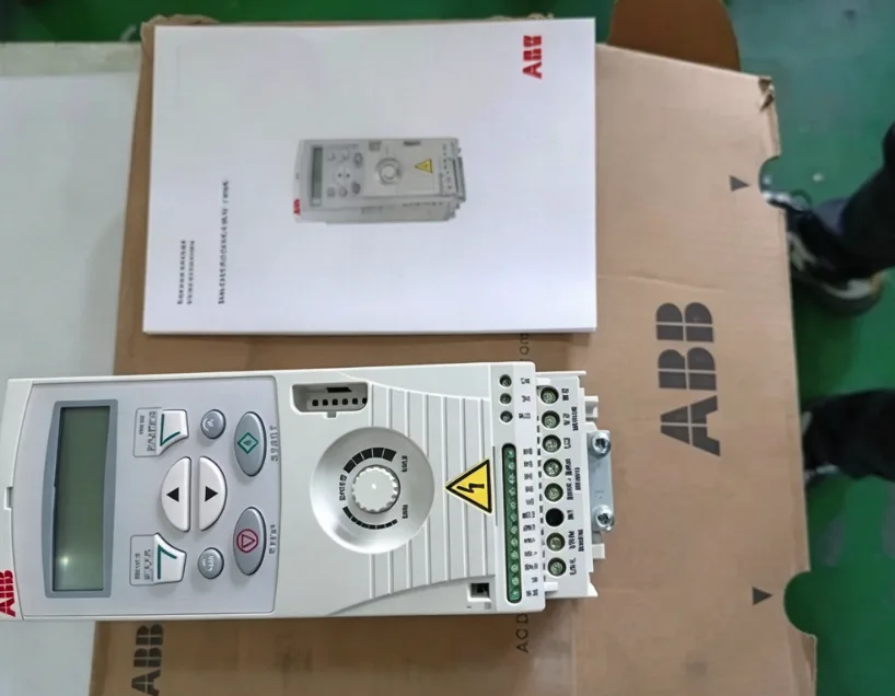 ABB ACS150-01E-03A5-2 0.55KW frequency converter