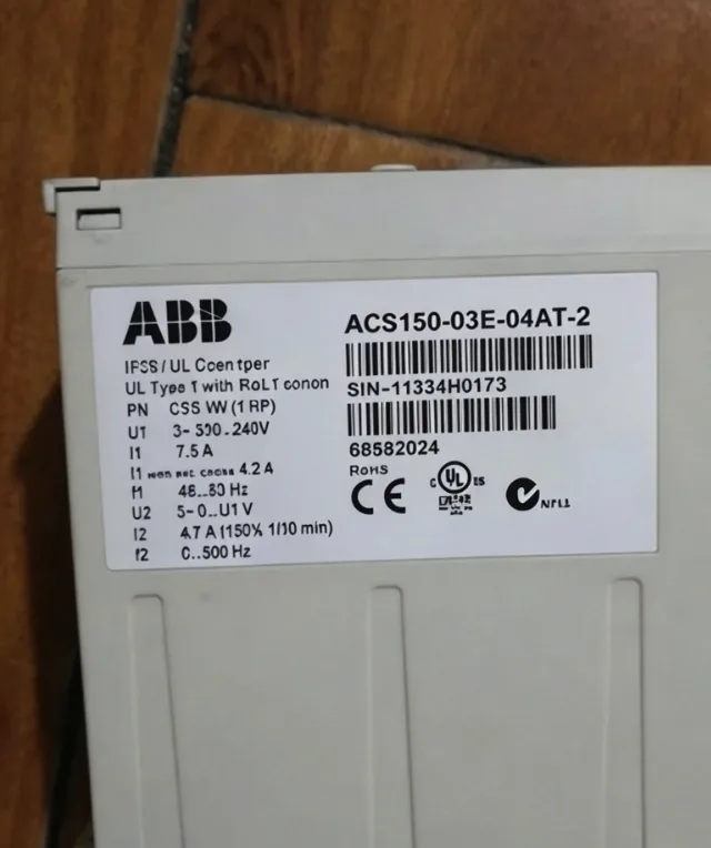 ABB ACS150 series ACS150-03E-04A7-2 Inverter 0.75KW 220V 2