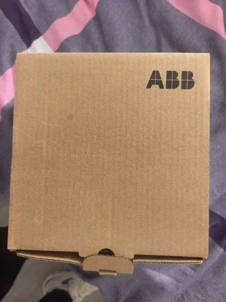 ABB Inverter ACS180-04N-03A7-1 0.55KW/0.37KW 3