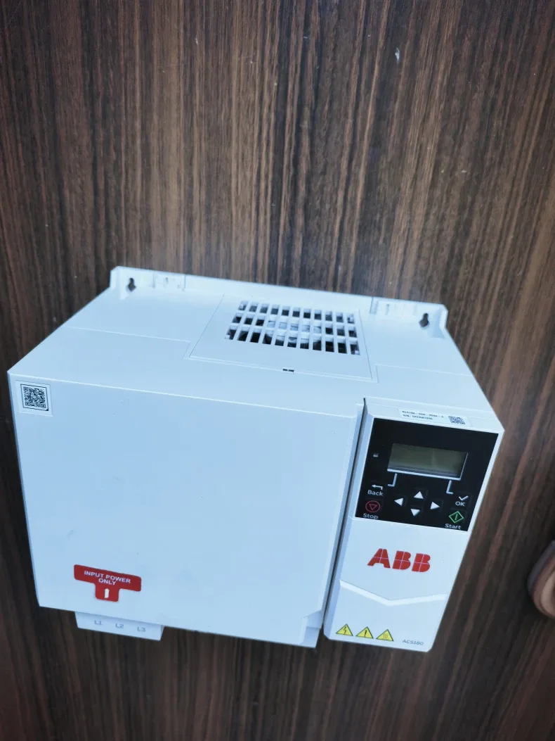 ABB ACS180-04N-050A-4 22kw frequency converter 2