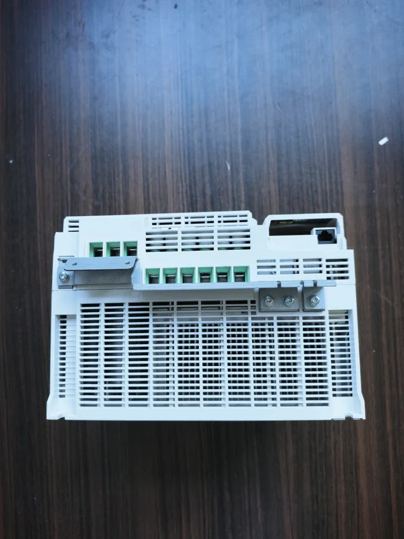 ABB ACS180-04N-050A-4 22kw frequency converter 4