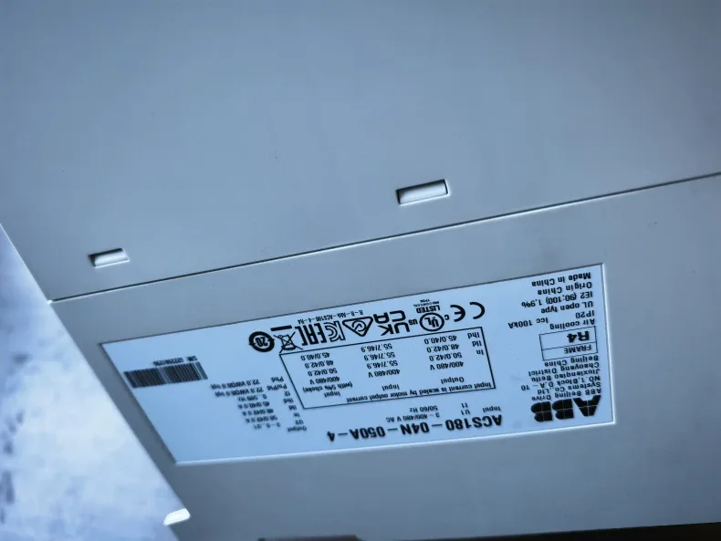 ABB ACS180-04N-050A-4 22kw frequency converter 5