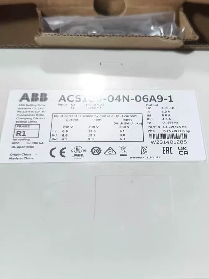 ABB Inverter ACS180-04N-06A9-1 1.1KW 2