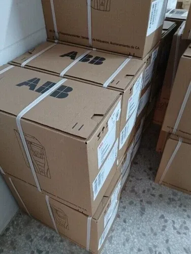 ABB ACS180-04N-07A2-4 4
