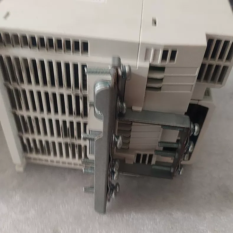 ABB Inverter ACS180-04N-17A0-4 7.5KW/5.5KW 6