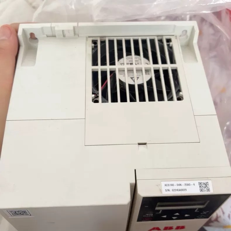 ABB ACS180-04N-25A0-4 frequency converter or 5