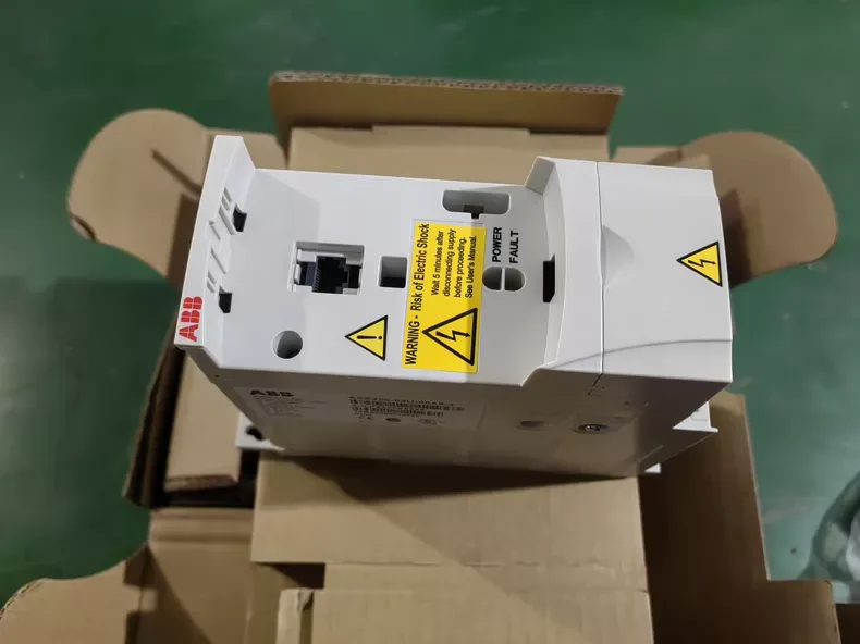 ABB ACS310-03E-02A1-4 Inverter 4