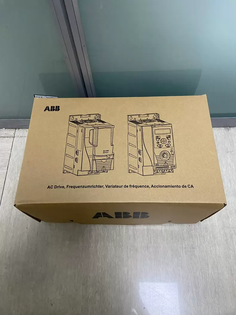 ABB 90 % ACS310-03E-03A9-2 frequency converter 2