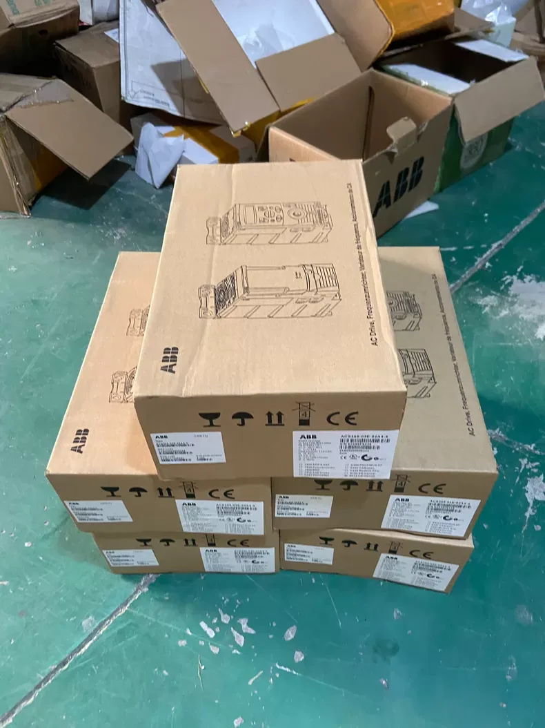 ABB 90 % ACS310-03E-03A9-2 frequency converter 5