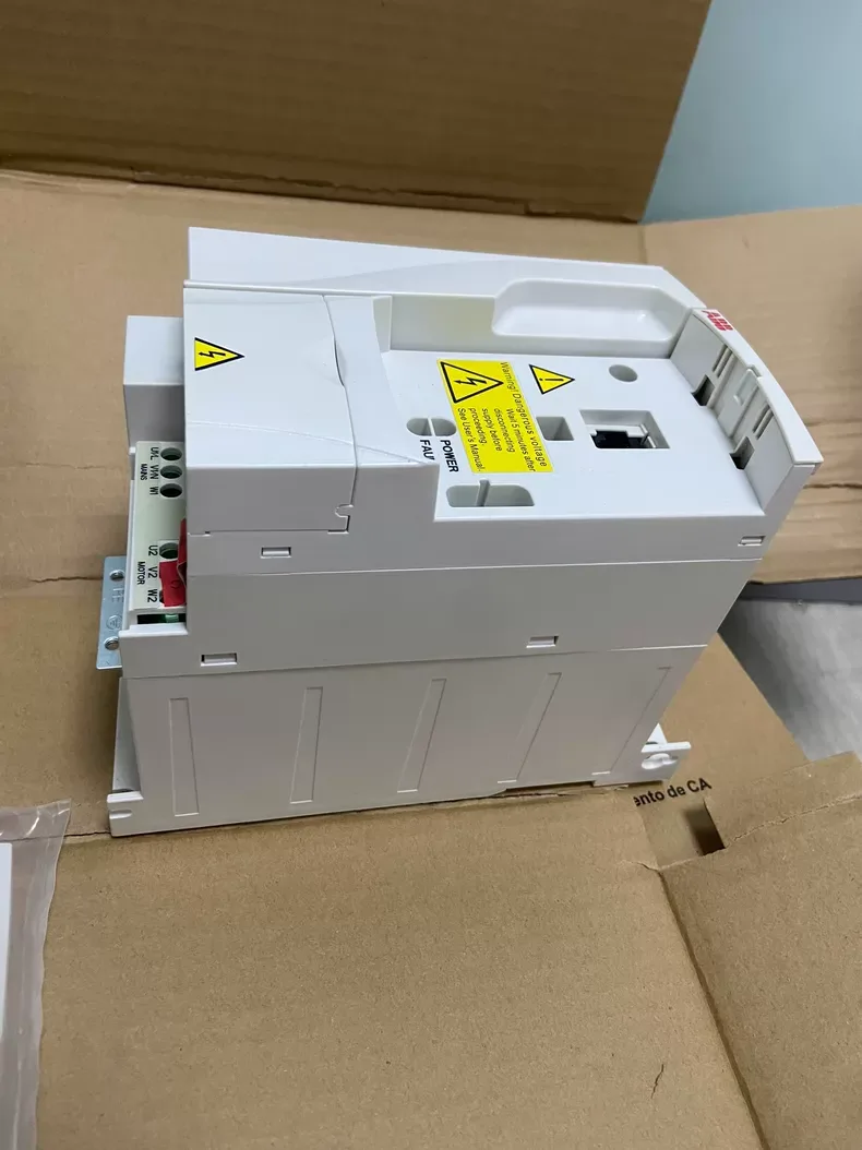 ABB ACS310-03E-19A4-2 6