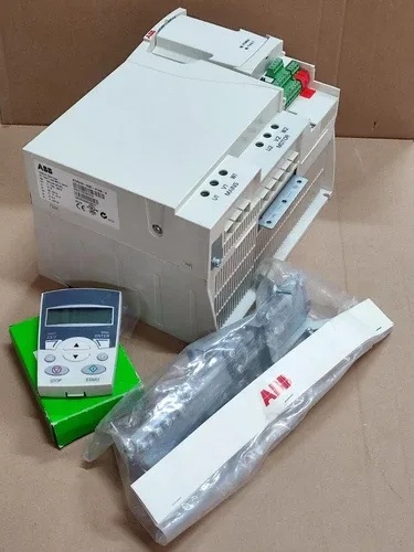 ABB ACS310-03E-41A8-4 VARIABLE FREQUENCY DRIVE 18.5 kW/25 HP 2