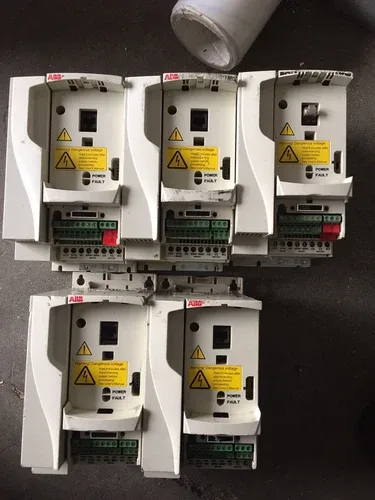 ABB Frequency Inverter 2.2kW J400 AOP Area1 ACS350-01E-09A8-2