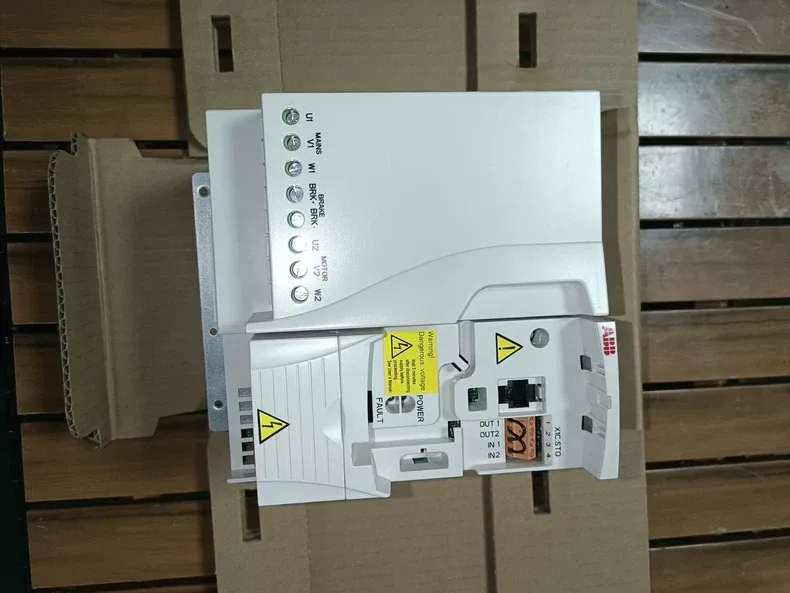 ABB ACS355-03U-15A6-4+J400 AC VFD Drive 380-480V 2