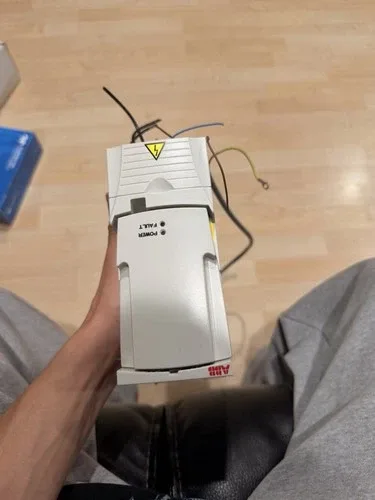 ABB ACS355-01U-0A67-2 AC Drive 2