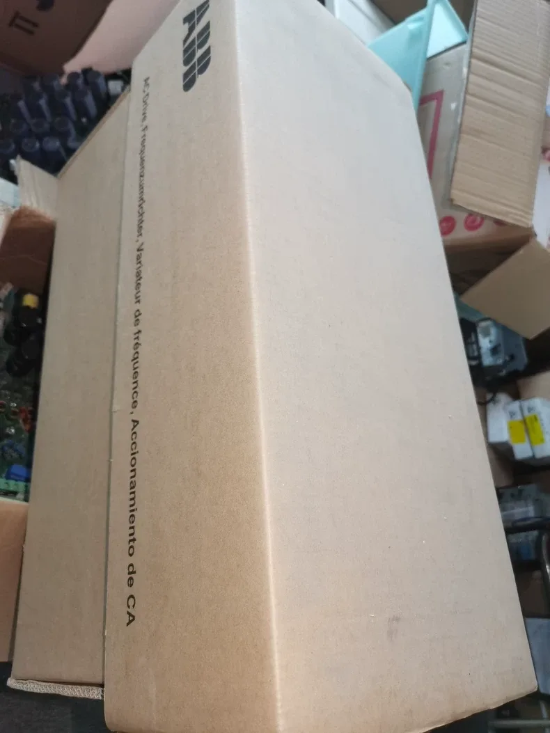 ABB Inverter ACS355-03E-02A4-4+B063 ^ 3