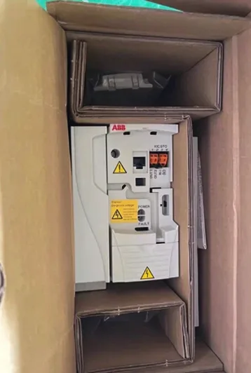 ABB ACS355-03U-03A3-4+J400 Frequency converter