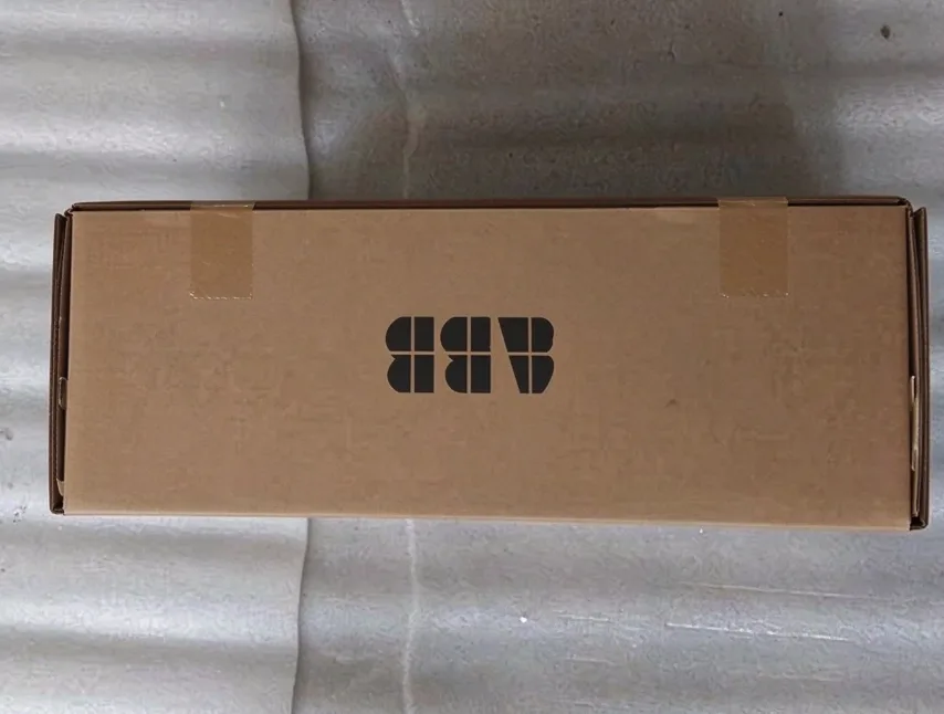 ABB ACS355-03U-07A3-4 inverter 4