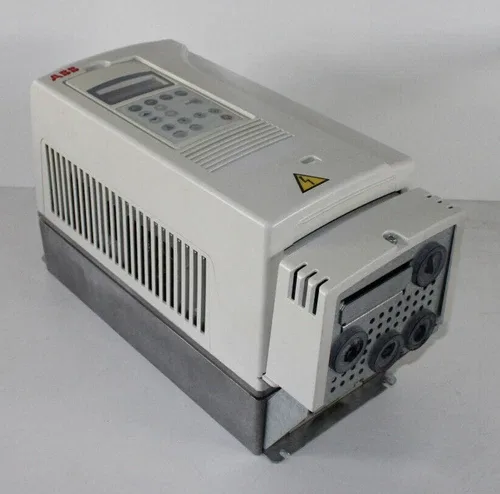 ABB ACS800-01-0004-3+E200 Drive 2