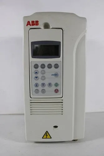 ABB ACS800-01-0004-5+E200 Drive 4.9A 3