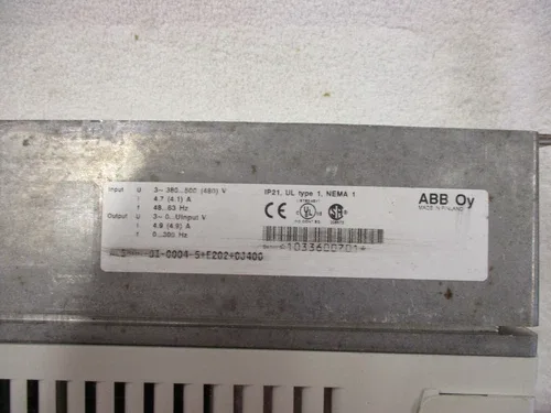 ABB ACS800 AC Drive 3HP 380-500V ACS800-01-0004-5+E202+0J400 3