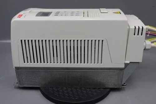 ABB Acs800-01-0009-3+E200+K454+P901+P904+R705 +Control Panel Cdp312r 3