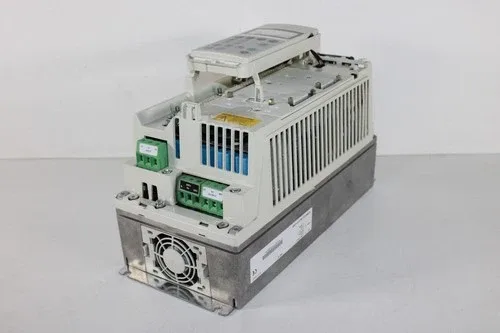 ABB ACS800-01-0011-5+E200 Drive IP21 13.1A 3