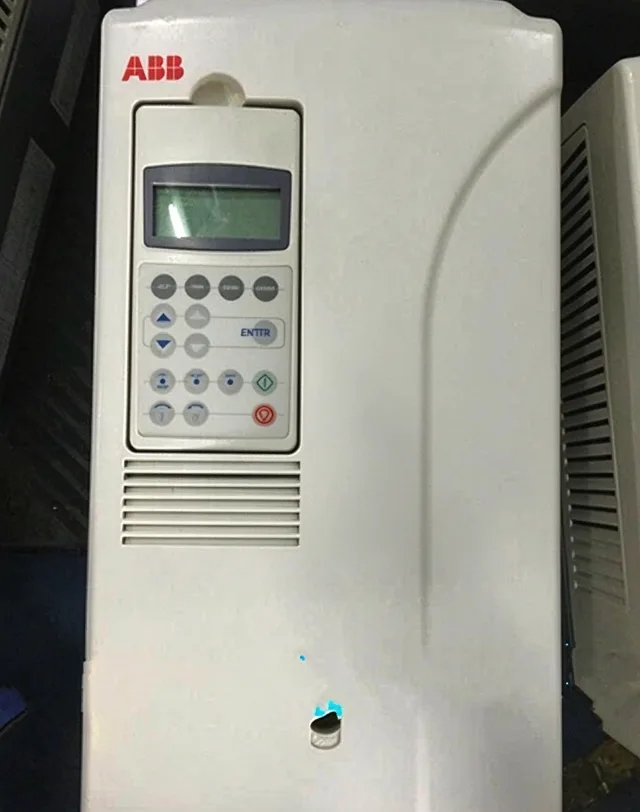 ABB Inverter ACS800-01-0030-3+P901 30KW 380V