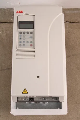 ABB ACS800-01-0040-5+K454+L502+L503+P901 Drive 52A 4
