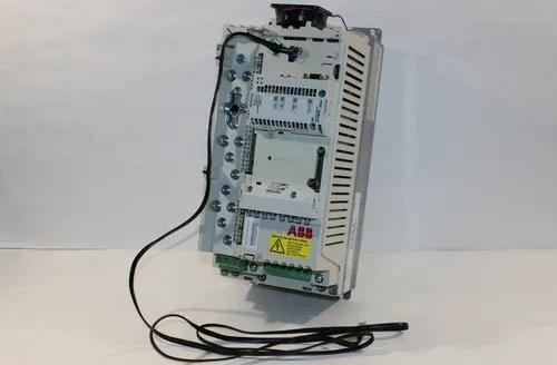 ABB ACS800-04-0005-3+E200+K454+L503 Drive 8.5A