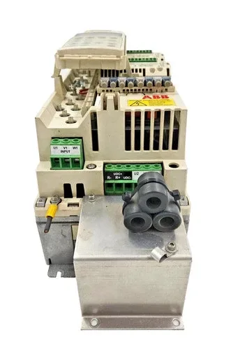 ABB ACS800-04-0009-5+C132+J400+2L502+L503+N685+R704 DRIVE 4