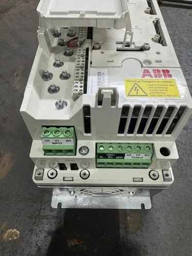 ABB ACS800-04-0011-5 Variable Frequency Drive (VFD) 3
