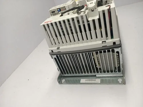 ABB ACS800-04-0040-5+D150+J400+K454+L502 4